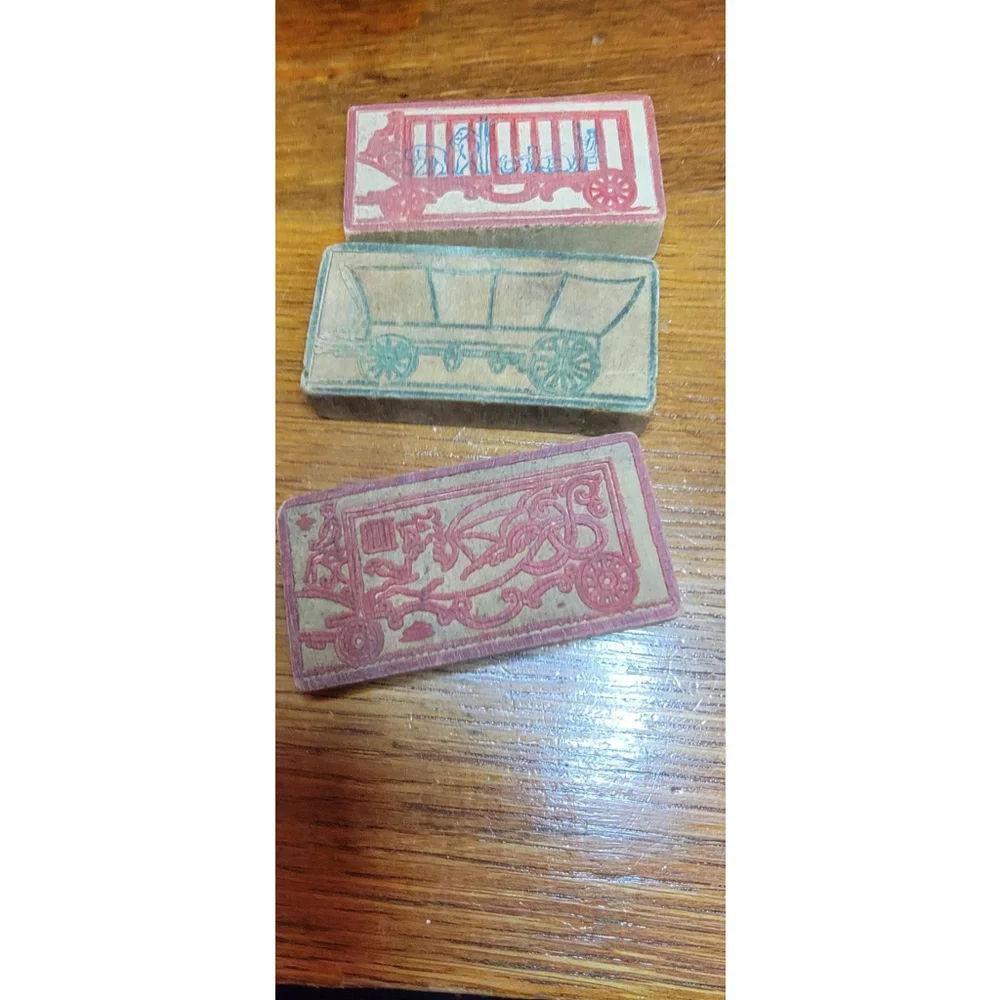VINTAGE 1920'S OR 30'S TOY PRINT BLOCKS FOR PRESSING DESIGNS IN CLAY